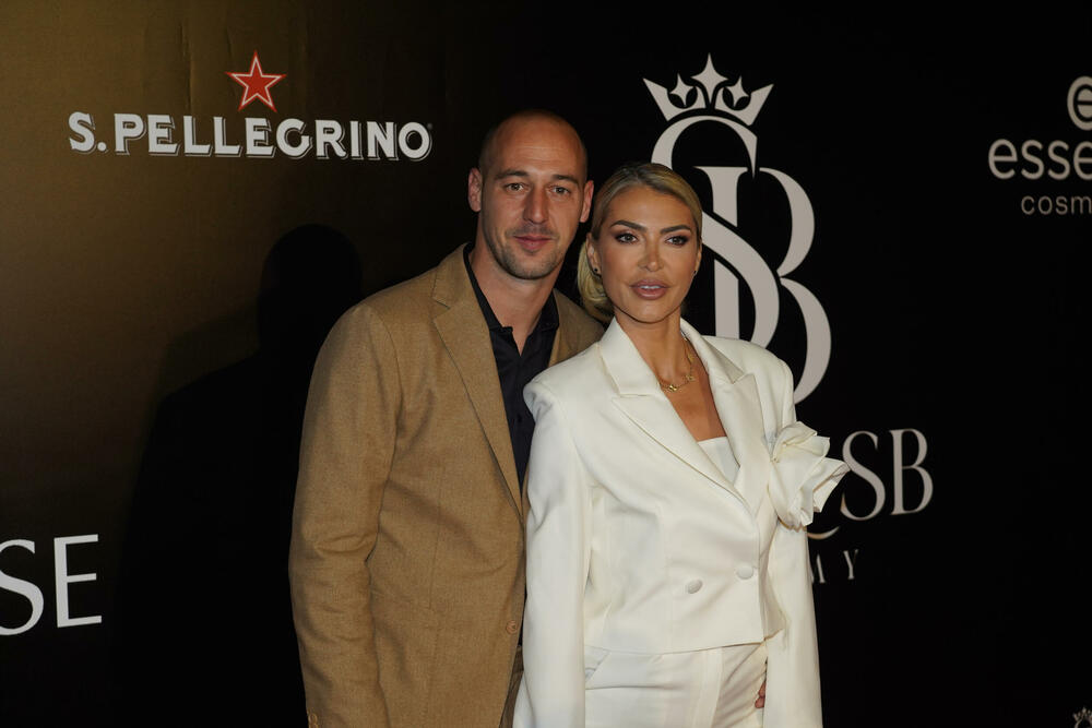 Milan i Snežana Borjan na otvaranju salona