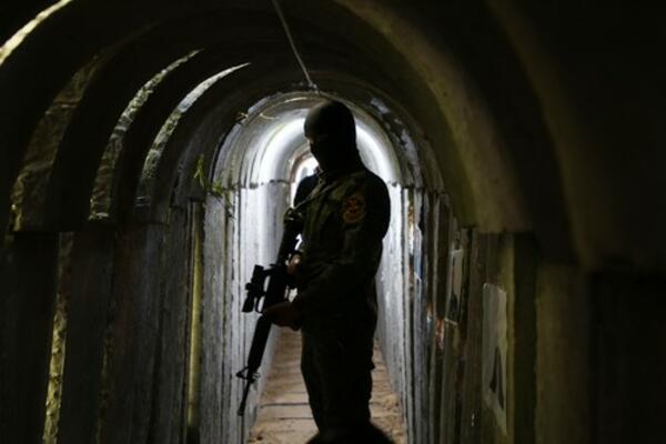 HAMAS SE PREDOMISLIO: Još 13 izraelskih talaca i 39 palestinskih zatvorenika biće oslobođeno večeras
