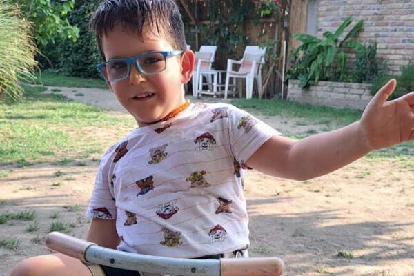 ILIJA JE PREVREMENO ROĐEN, A BORBA JE POČELA OD PRVOG DANA: Pomozimo ovom NASMEJANOM MALIŠANU da živi bolje! (FOTO)