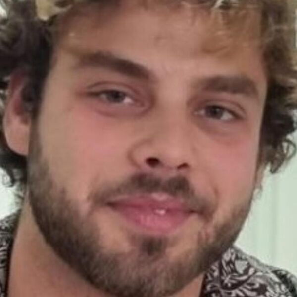 BABA I DEDA SLAVE, KUĆA PUNA SREĆE I RADOSTI! Opšta fešta u kući Alona Ohela nakon što ga je Hamas oslobodio! VIDEO