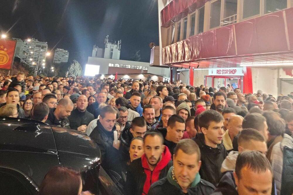 MAĐARE BODRILO 65.000 NAVIJAČA, A SRBIJU? Konačno lepa slika sa Marakane, Crnogorci nek se plaše! (VIDEO)