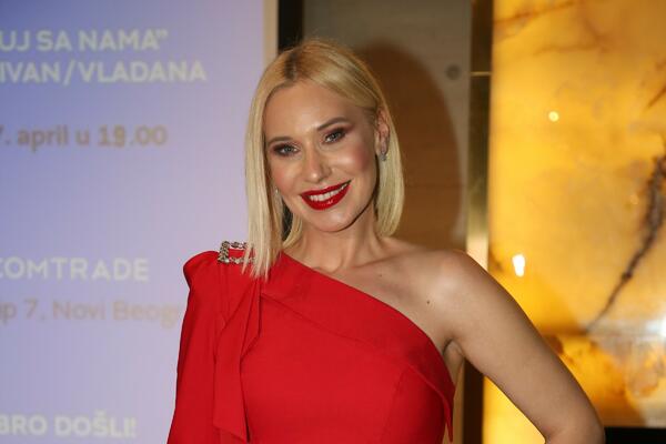 Srbi je obožavaju kao voditeljku, a sad pokazala i kakva je domaćica: Marijin ukusni recept morate probati za slavu