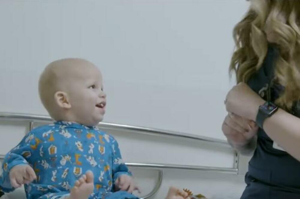 MAJKA NA NEOBIČAN NAČIN OTKRILA NAJGORU STVAR NA SVETU O SVOJOJ BEBI: Ove simptome kod dece NIKAKO NE ZANEMARUJTE