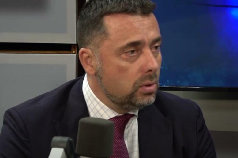 GORAN ĐUROVIĆ PODNEO OSTAVKU!