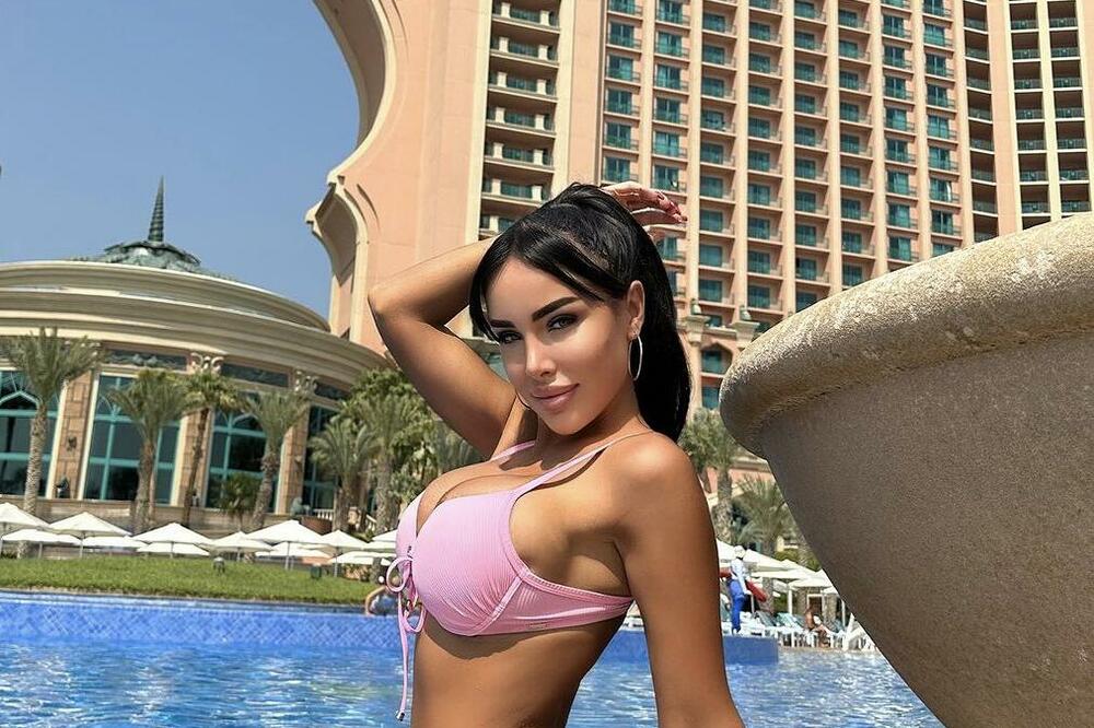 NEKADA IZGLEDALA SKROZ DRUGAČIJE, SADA PRAVA BOMBETINA: Korekcijama se sredila do SAVRŠENSTVA a ima SAMO 27 GODINA