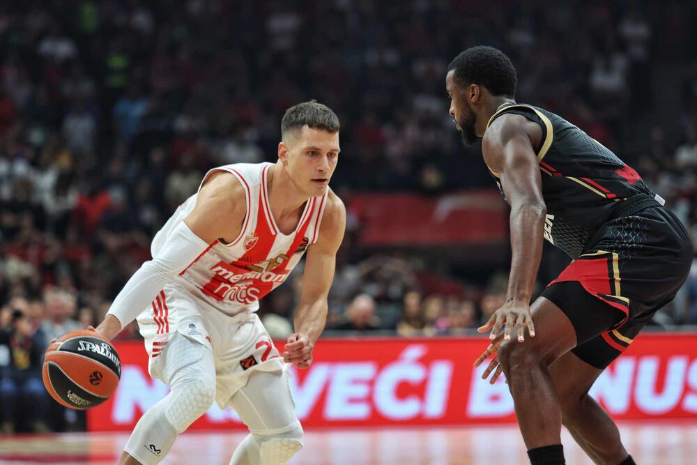Nemanja Nedović na utakmici Crvene zvezde i Monaka