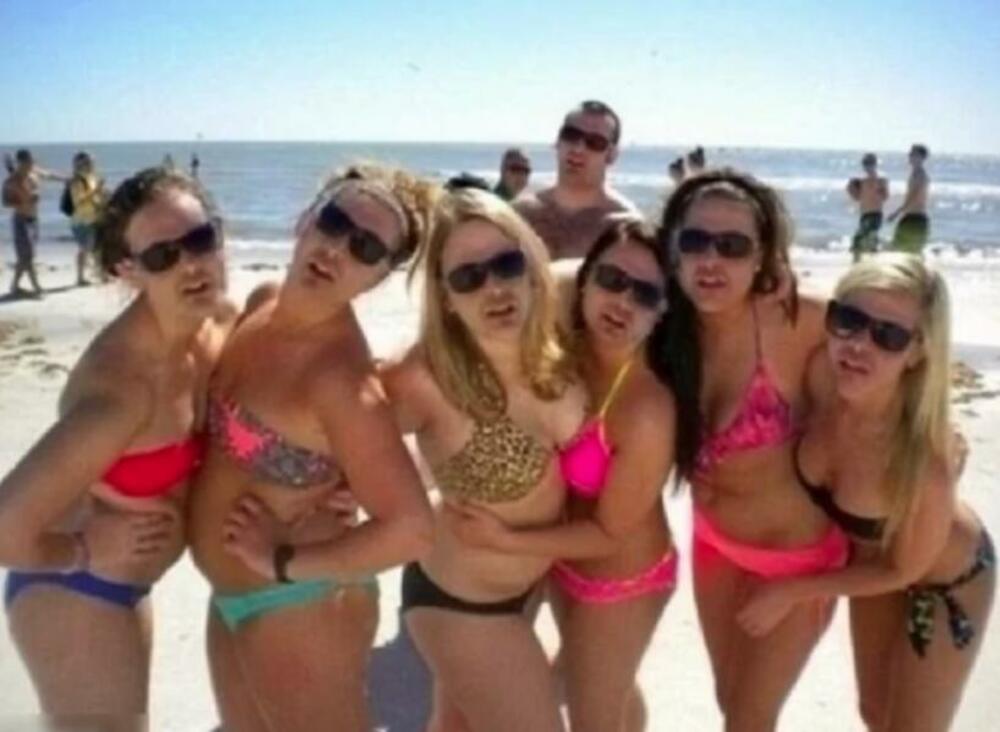 Optička iluzija sa ženama na plaži