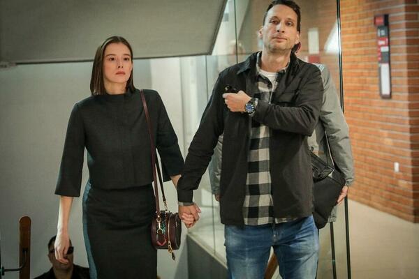 FRONTMEN BEOGRADSKOG SINDIKATA PROGOVORIO O LJUBAVI SA MILENOM RADULOVIĆ: Svi muškarci treba OVO da čuju