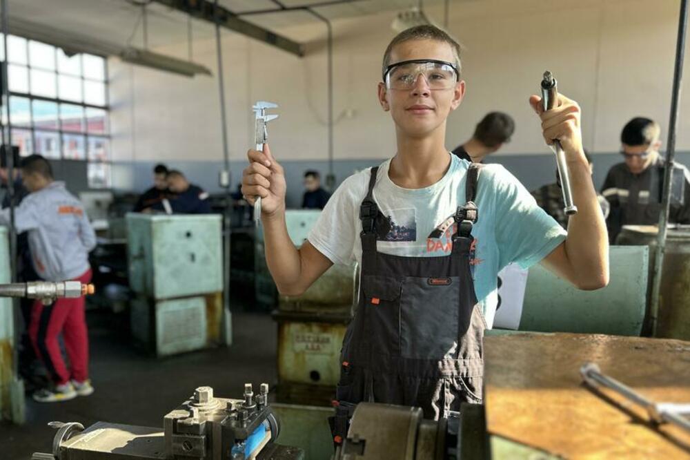 Ovo niste očekivali! Iznenadićete se kad vidite koji zanat u Srbiji je najtraženiji: Prosečna plata 170.000 dinara