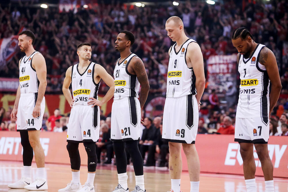 PARTIZAN OSTAJE BEZ JEDNOG OD NAJBOLJIH!? Crno-beli u žestokom problemu (FOTO)