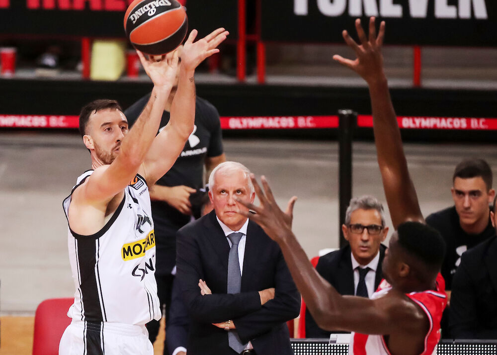 Olimpijakos - Partizan košarka, Željko Obradović, Frenk Kaminski