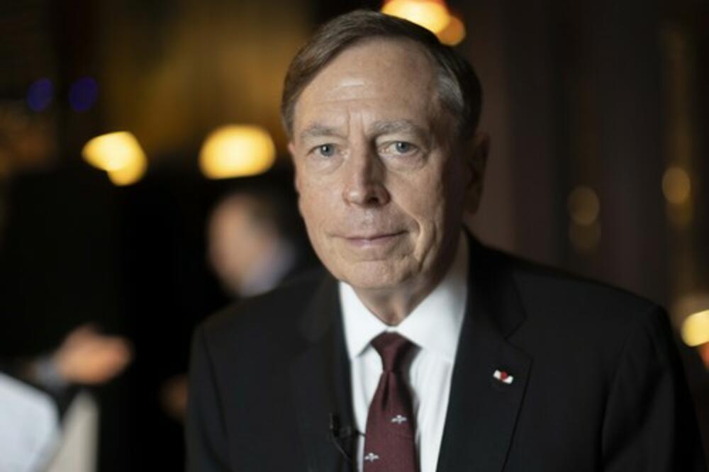 OVO BI MOGLO DA ZAUSTAVI PUTINA?! Bivši direktor CIA izneo eksplozivne tvrdnje, evo na šta je spreman da se kladi!