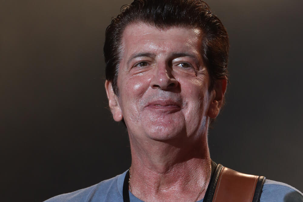 BEZ VISKIJA NIJE IZLAZIO NA BINU, NJEGOVA ŽENA TO JE JEDVA PODNELA: Bajagina ispovest o POROKU ledi krv u žilama!