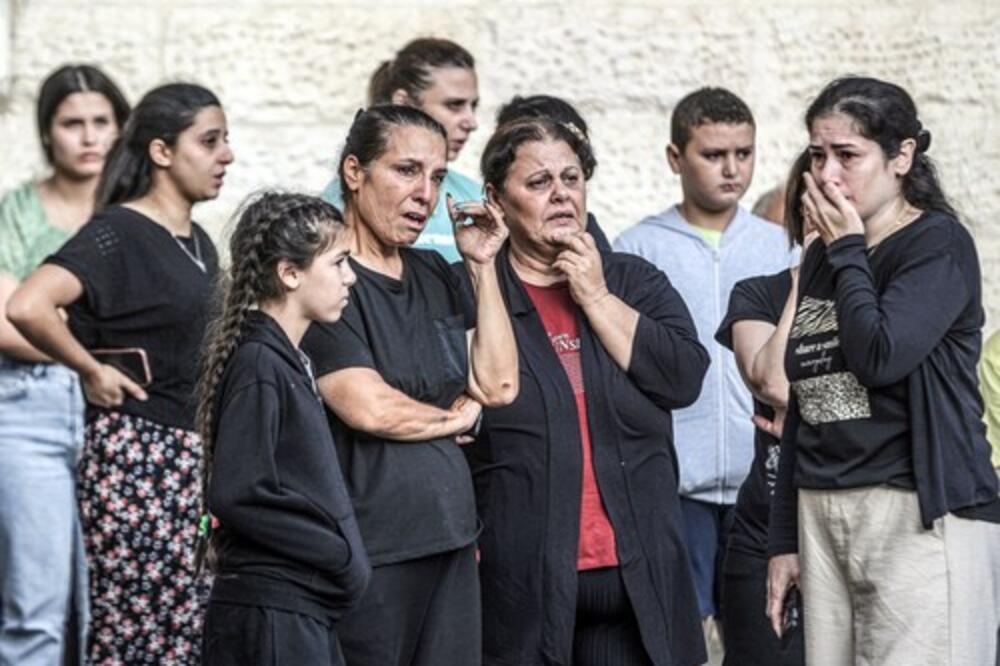 EGIPAT OTVORIO GRANIČNI PRELAZ SA POJASOM GAZE: Izraelci pustili SAMO 20 kamiona sa NEOPHODNOM POMOĆI (VIDEO)