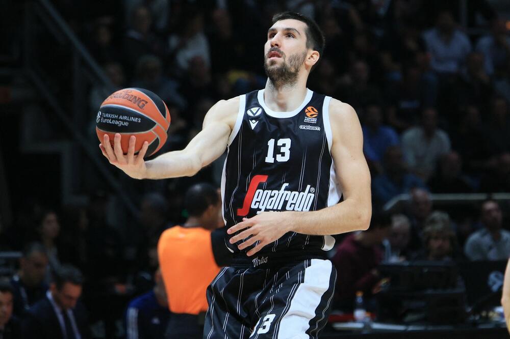 DOBRIĆ O NESPORTSKOM FAULU NAD DAVIDOVCEM: Krenuo sam na loptu...