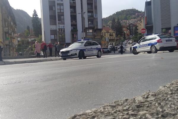 PRVI SNIMAK NAKON PUCNJAVE U UŽICU: Policija juri vozača "Mercedesa" KA NASELJU TERAZIJE (VIDEO)