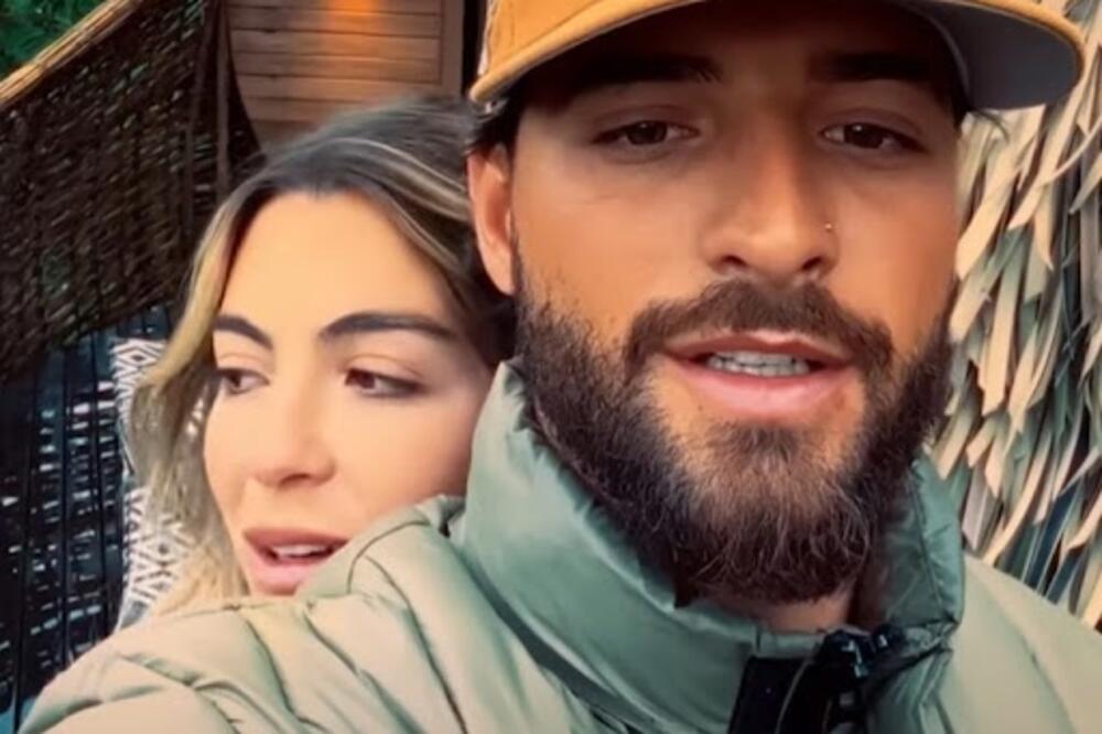 VELIKO SLAVLJE U DOMU SLAVNOG PEVAČA: Postao je OTAC, svi čestitaju