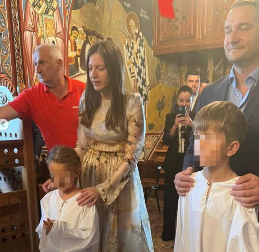 Tara Đoković, Stefan Đoković