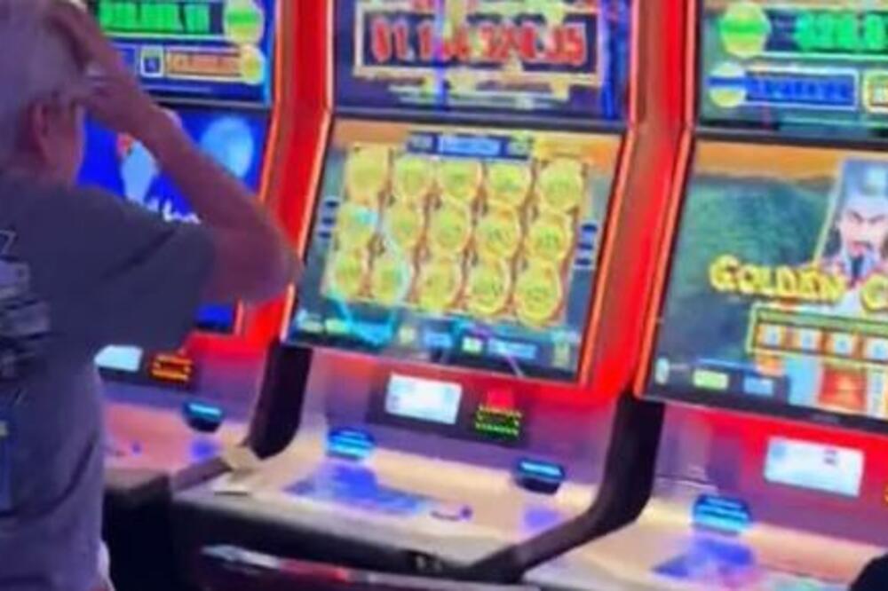 BAKICA OSVOJILA MASNU SUMU NA APARATU POZNATE KOCKARNICE: Kad vidite CIFRU na ekranu - SLOŠIĆE VAM SE! (VIDEO)