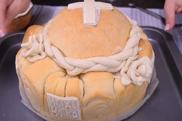 NAJJEDNOSTAVNIJI RECEPT ZA SVETOSAVSKI SLAVSKI KOLAČ: Obavezno ga umesite sa UKRASIMA i proslavite slavu kako valja