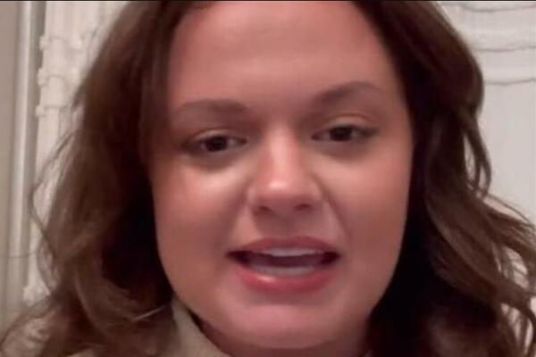 ZBOG OVOGA JE ZAMRZELA MUŠKARCE: Izašla sa dečkom, a on je ostavio da sačeka i NIKAD se više NIJE POJAVIO (VIDEO)