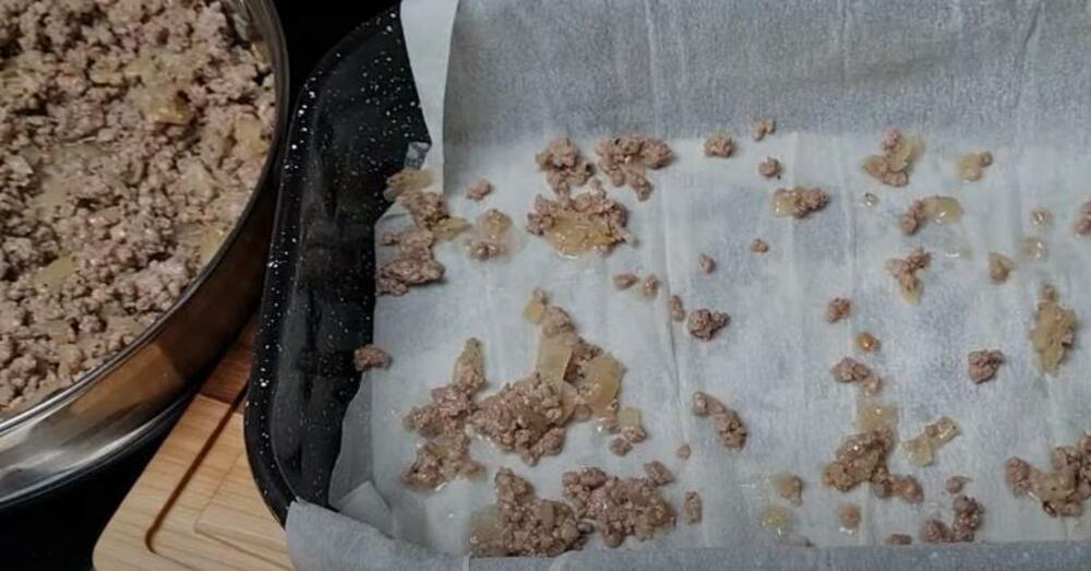 Filovanje pite sa mesom