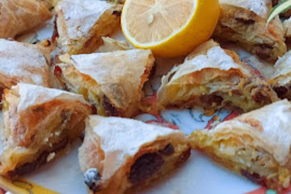 SRPKINJE OVO JOŠ NISU SPREMALE, BAKA JELA PODELILA RECEPT: Napravite SLATKU pitu sa TIKVICAMA, topi se u ustima