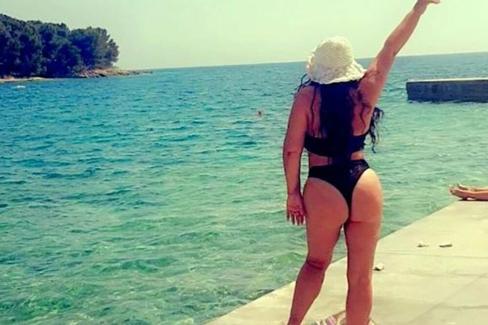 DANAS IMA 51 GODINU I "NIJE ZA BACANJE", A POGLEDAJTE SAMO KAKVA JE MAČKA BILA PRE: Folkerka IZGRMELA hot TELOM!