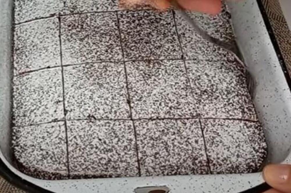 BUGARSKA DOMAĆICA OTKRILA KAKO PRAVI NAJSOČNIJI KOLAČ: Čokolada i orah - recept koji žene zapisuju u sveske