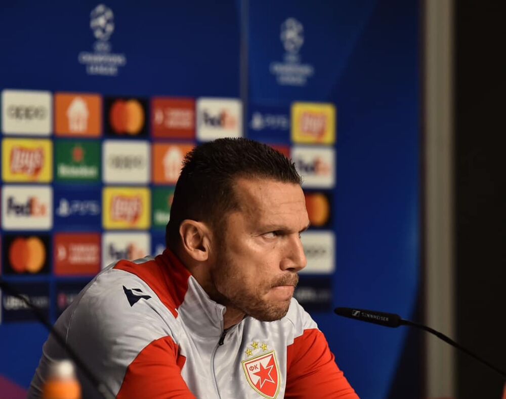 Barak Bahar na konferenciji za medije pred Lajpcig