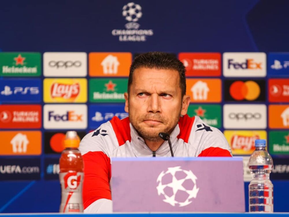 Barak Bahar na konferenciji za medije pred Lajpcig