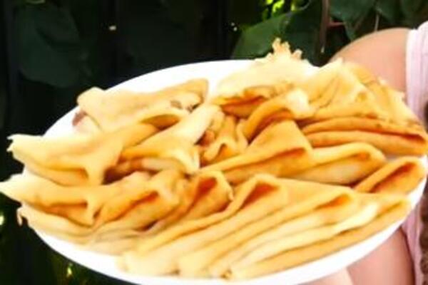 UBIO SUPRUGU JER GA JE TERALA DA JEDE PALAČINKE?! Zario joj nož u leđa nakon što mu je rekla OVO!