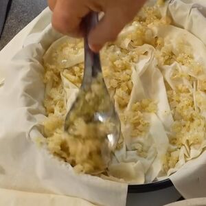 Užička pita sa kupusom za koju će vam svi tražiti recept: Pakara vam više neće pasti na pamet, vredi probati