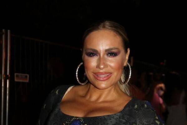 "JA SAM KOLATERALNA ŠTETA I ŽRTVENO JANJE" Selma Bajrami TRVDI da je OCRNJENA, a potom se oglasio i SRPSKI VODITELJ