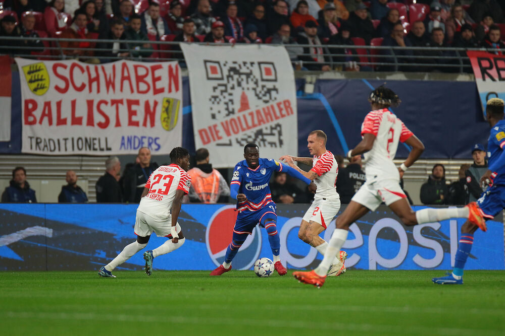 Šerif Endiaje na utakmici Lajpciga i Crvene zvezde