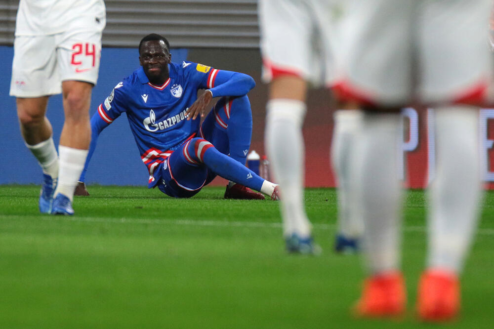 ČUVENI SRPSKI TRENER UDARIO NA NDIAJA: "Da li je on ikad igrao Ligu šampiona, stalno se sapliće!"