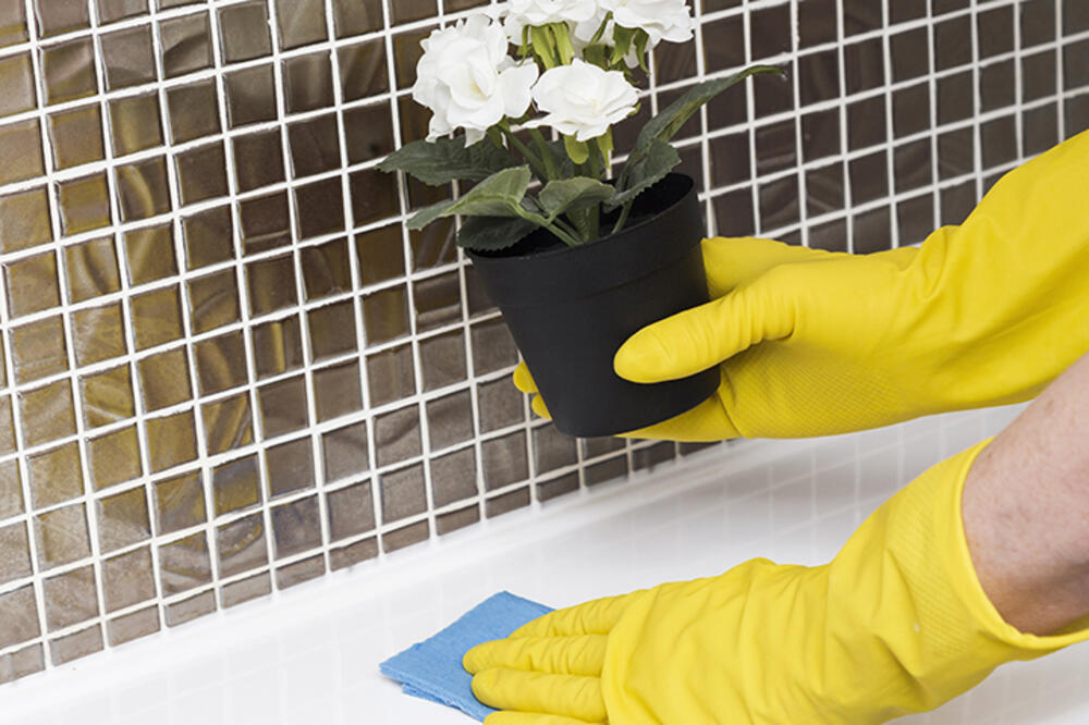 SANITARNA TRAKA: Zaštita od vlage i buđi i za KUHINJU i za KUPATILO!