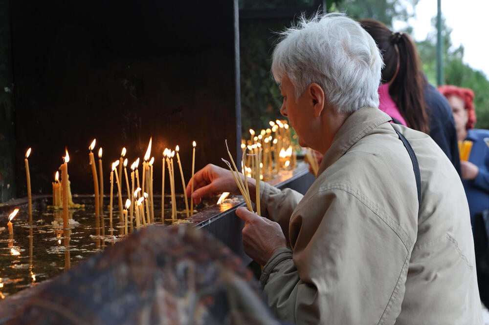 SUTRA JEDAN VELIKI OBIČAJ MORA DA SE ISPOŠTUJE! Verovanje kaže DA NE SME da se PREKRŠI jer će SE DESITI...