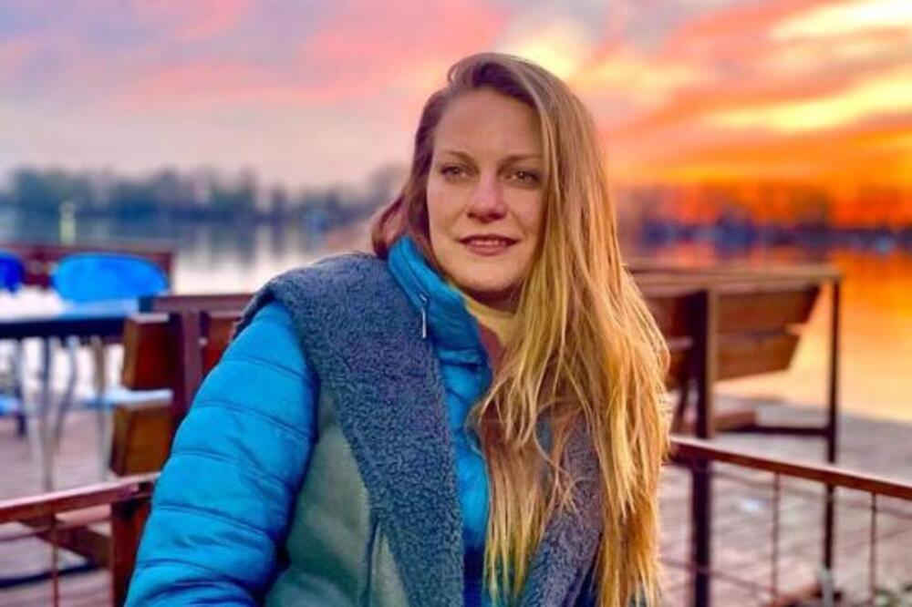 KO JE ZAPRAVO ANA SAKIĆ? Glumicu život NIJE MAZIO, doživela je TRAGEDIJU u prošlosti