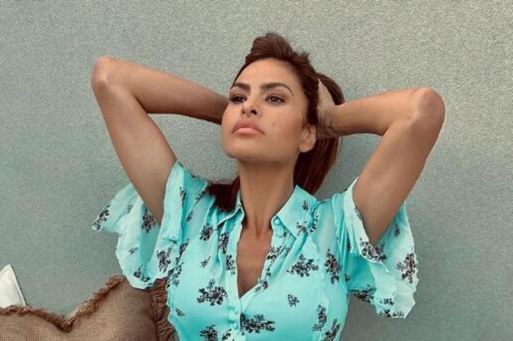 ŽENA SLAVNOG GLUMCA OVIM POTEZOM OTKRILA JE MNOGO! NAPRAVIO SE HAOS NA MREŽAMA: Zar tako javno?