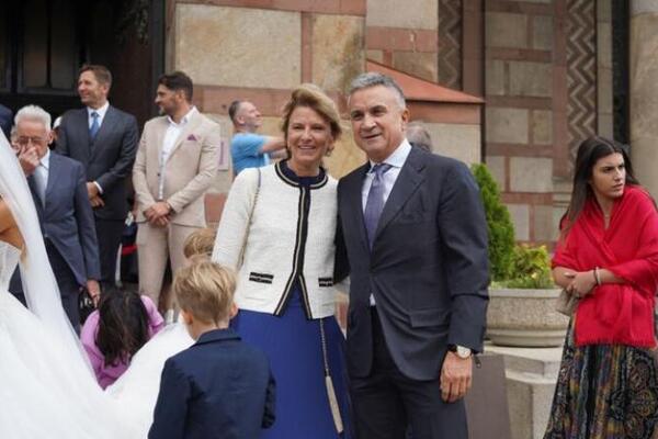 MISTERIJA ĐOKOVIĆA REŠENA POSLE 15 GODINA! MAMA DIJANA OTVORILA DUŠU: Ovo mesto ZAOBILAZE u ŠIROKOM LUKU