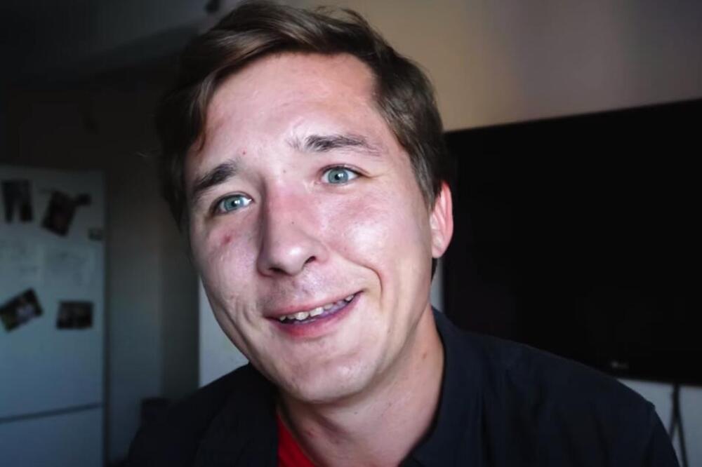 RUS SE PRESELIO U BEOGRAD, PA NAPRAVIO HAOS NA MREŽAMA: Jedna stvar digla SRBE NA NOGE,da li je ovo REALNO? (VIDEO)