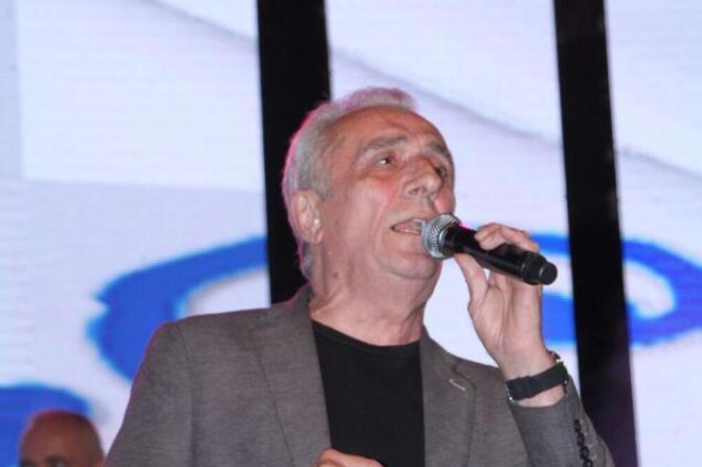 ON JE HARAO DOMAĆOM SCENOM, NJEGOVOM GLASU SVI SU SE DIVILI: Svojoj NASLEDNICI jedno NIKAD NIJE DOZVOLIO