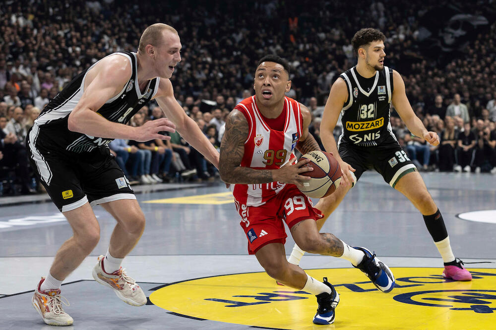 ZVEZDA OBAVESTILA NAVIJAČE PRED DERBI SA PARTIZANOM: Pojedinačna karta samo uz sezonsku, evo cena i početka prodaje