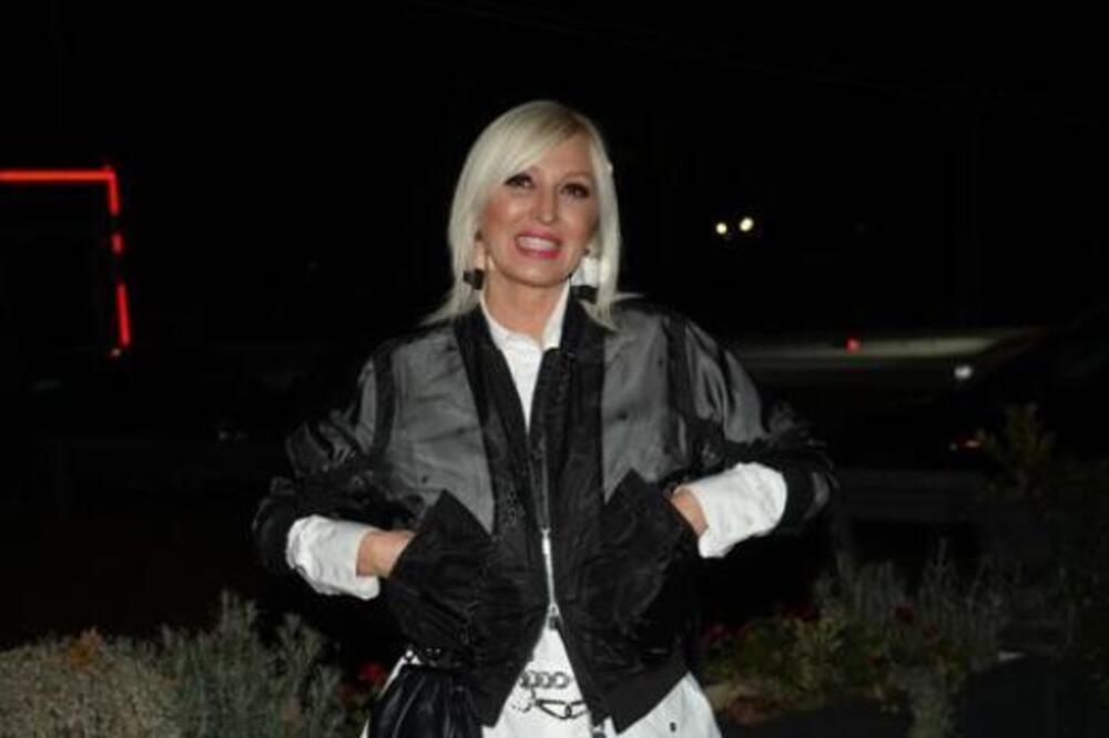 ČELIČNA LEJDI OLIVERA KOVAČEVIĆ DOŠLA U GOSTE KOD SRPSKE PEVAČICE: Odmah pomenula RTS, pazite ovo!