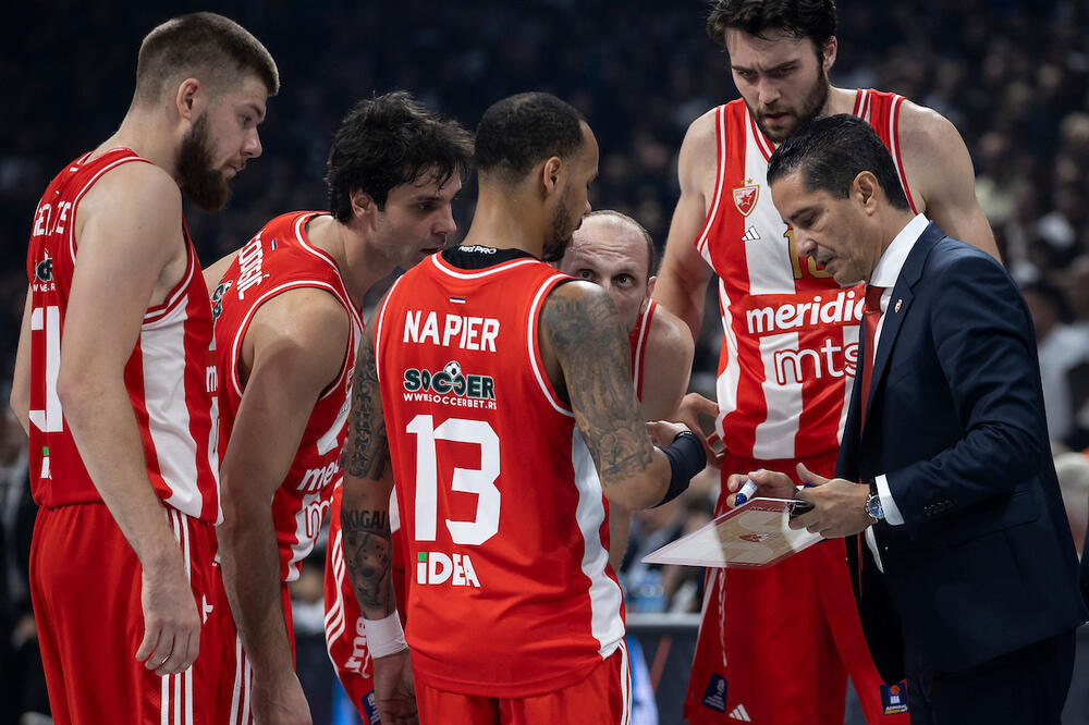 DELIJE NEĆE BITI ODUŠEVLJENE! Ne baš omiljeni arbitar sudi Zvezdi u Barseloni (FOTO)