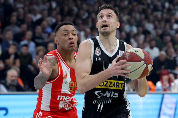 REČI AVRAMOVIĆA SU SO NA RANU DELIJAMA: Košarkaš Partizana SAMOUVEREN kao nikad