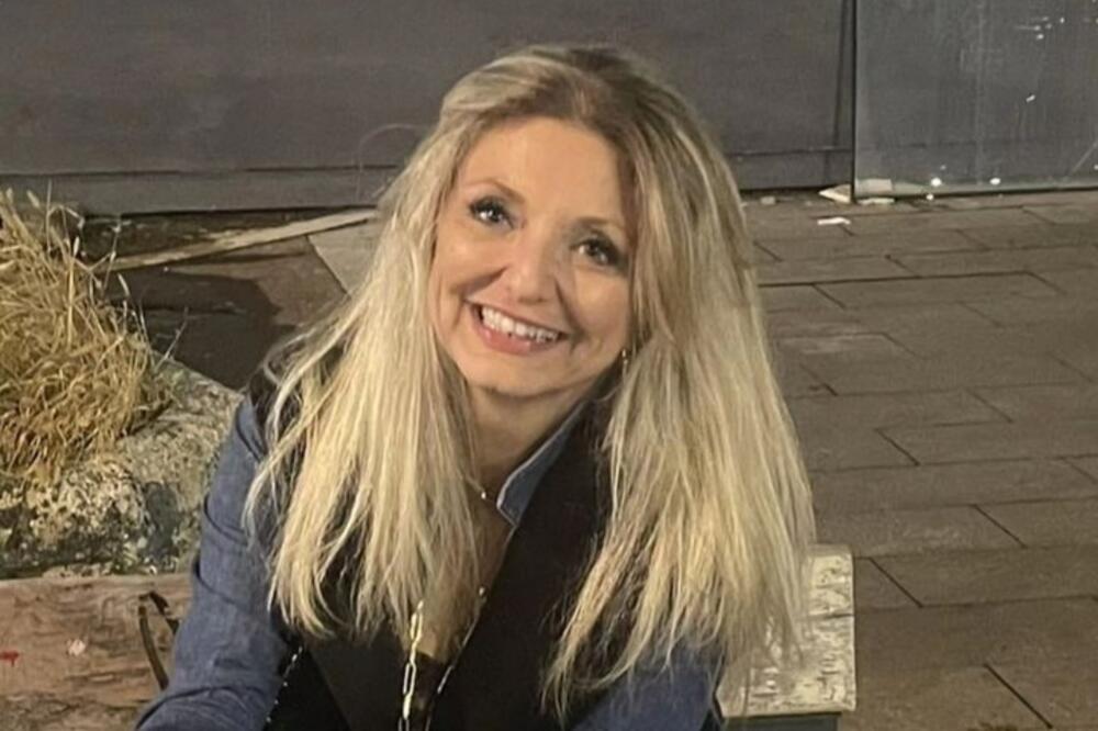 OVA LEPOTICA JE RODILA NAŠEG POZNATOG GLUMCA! Boginja lepote je udata za bivšeg DIRIGENTA RTS-A, evo šta se JOŠ ZNA