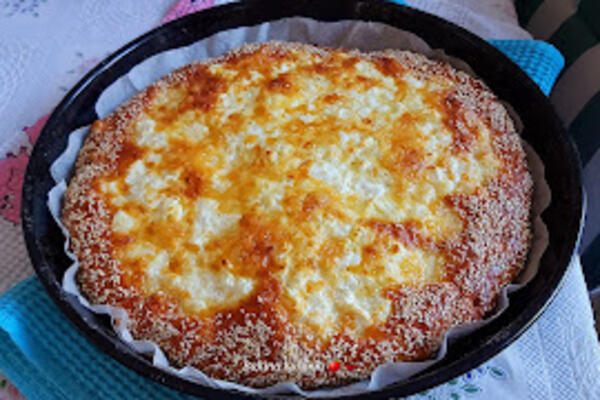 BAKINA PITA SA SIROM BEZ KORA NIKOG NE OSTAVLJA RAVNODUŠNIM: Ne mesi se, samo se uživa -jednostavnijeg recepta nema