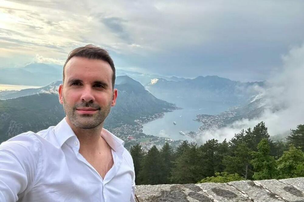 ISPLIVALI DETALJI O NOVOM PREMIJERU CRNE GORE: Zgodna brineta mu rodila ĆERKICU, a evo šta misli o ĐOKOVIĆU (FOTO)